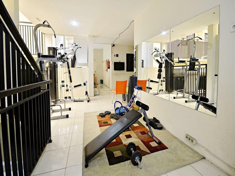 Zen Rooms Kuningan Syariah Jakarta Eksteriør bilde
